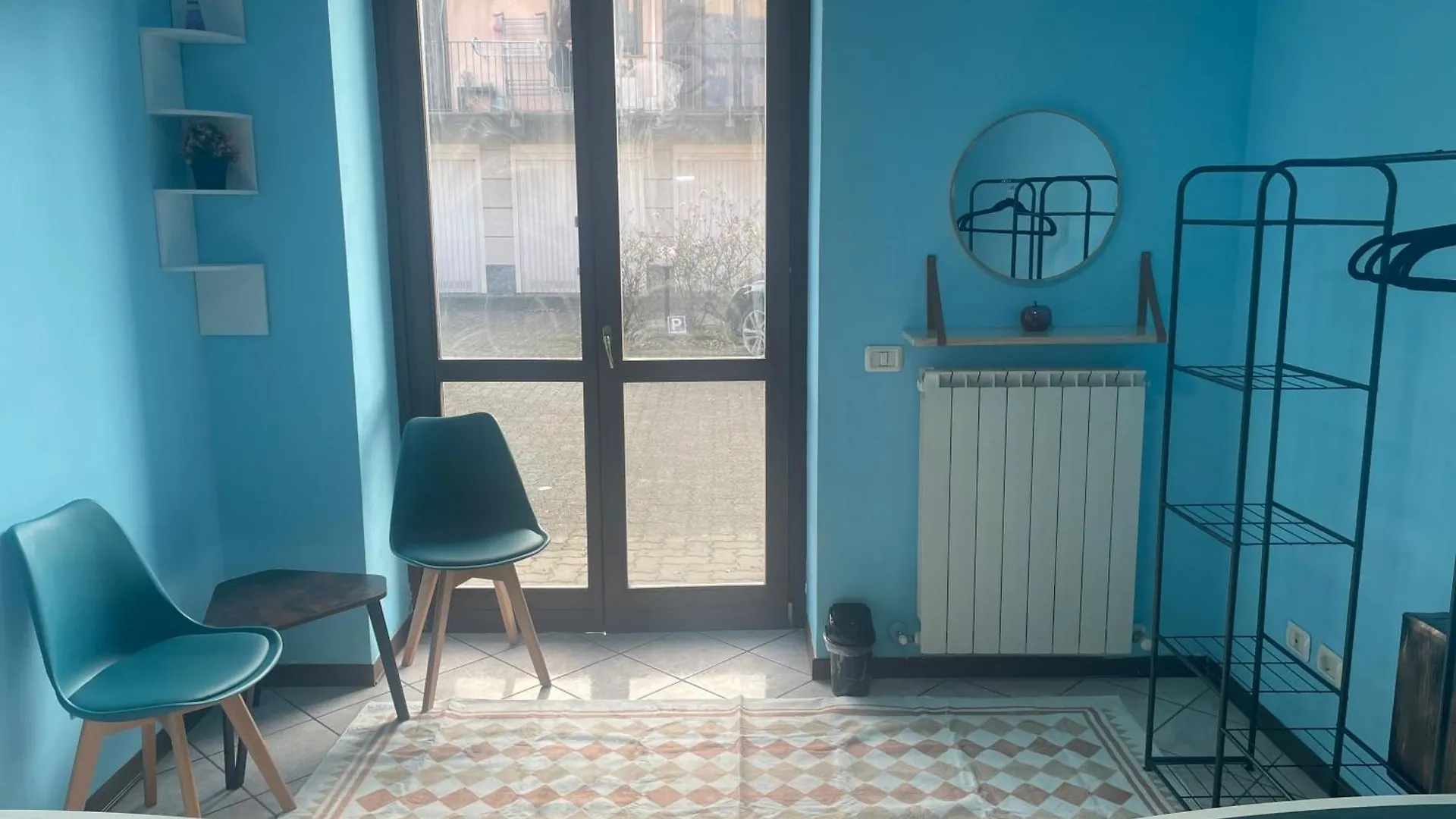 Guest house Room Malpensa - Servizio Taxi Mxp 20 Euro Lonate Pozzolo Italy
